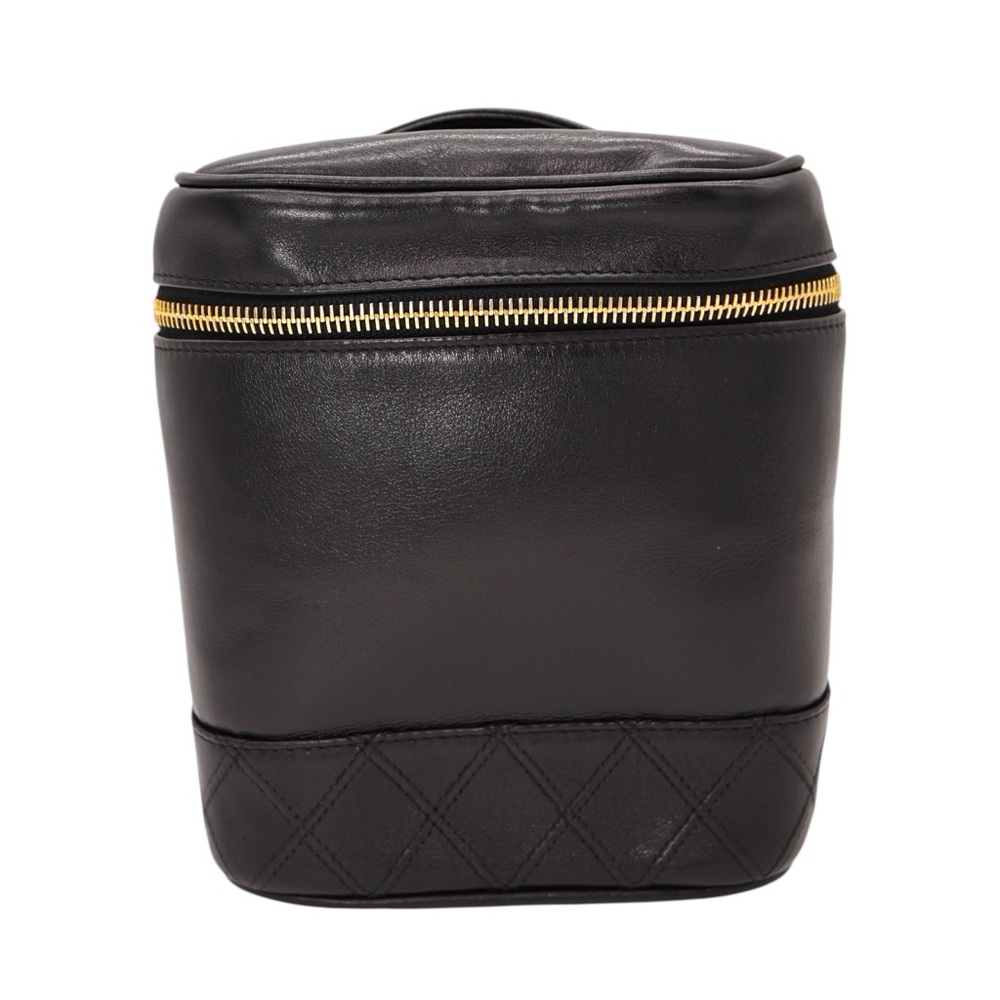 CHANEL VINTAGE MATLASSE VANITY COSMETIC BAG